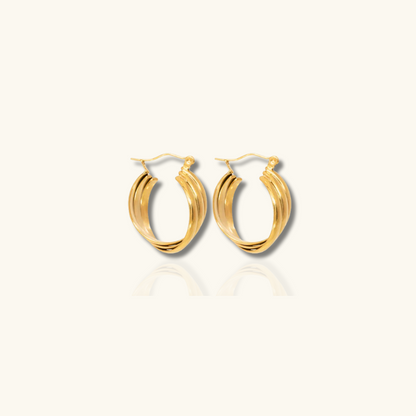 Boucles d'oreilles créoles Parisiennes élégantes