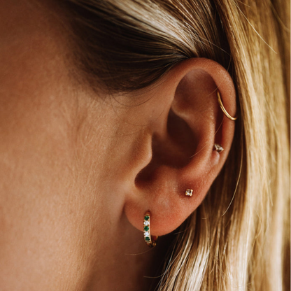 Boucles d'oreilles créoles en zircon multicolore