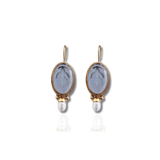 Boucles d'oreilles gouttes vintage Cameo avec perle plaqué or