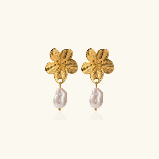 Boucles d'oreilles en perles à fleur de luxe plaquées or