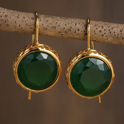 Boucles d'oreilles avec pierre précieuse verte plaqué or