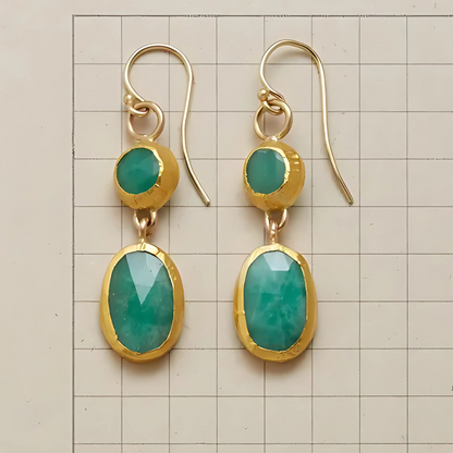 Boucles d'oreilles plaquées or avec pierres vertes