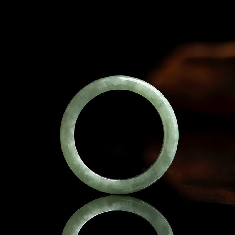Bague jade naturel lisse vert pâle – Léo