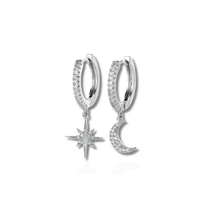 Boucles d'Oreilles en Hoops avec Étoile et Lune en Zircon