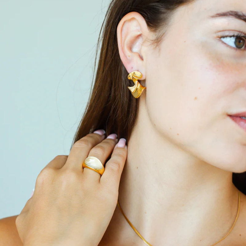 Boucles d'oreilles Goutte Tordue