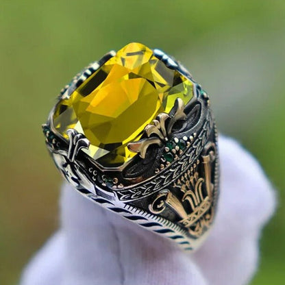 Bague pierre verte gravée argent doré – Léo