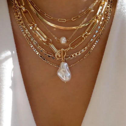 Collier multi-chaînes or perle baroque cristaux – Lila