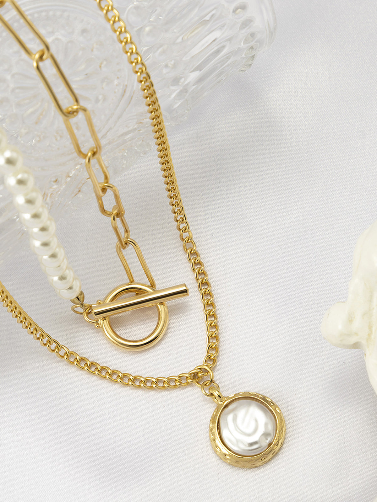 Collier pendentif perle blanche plaqué or – Lila