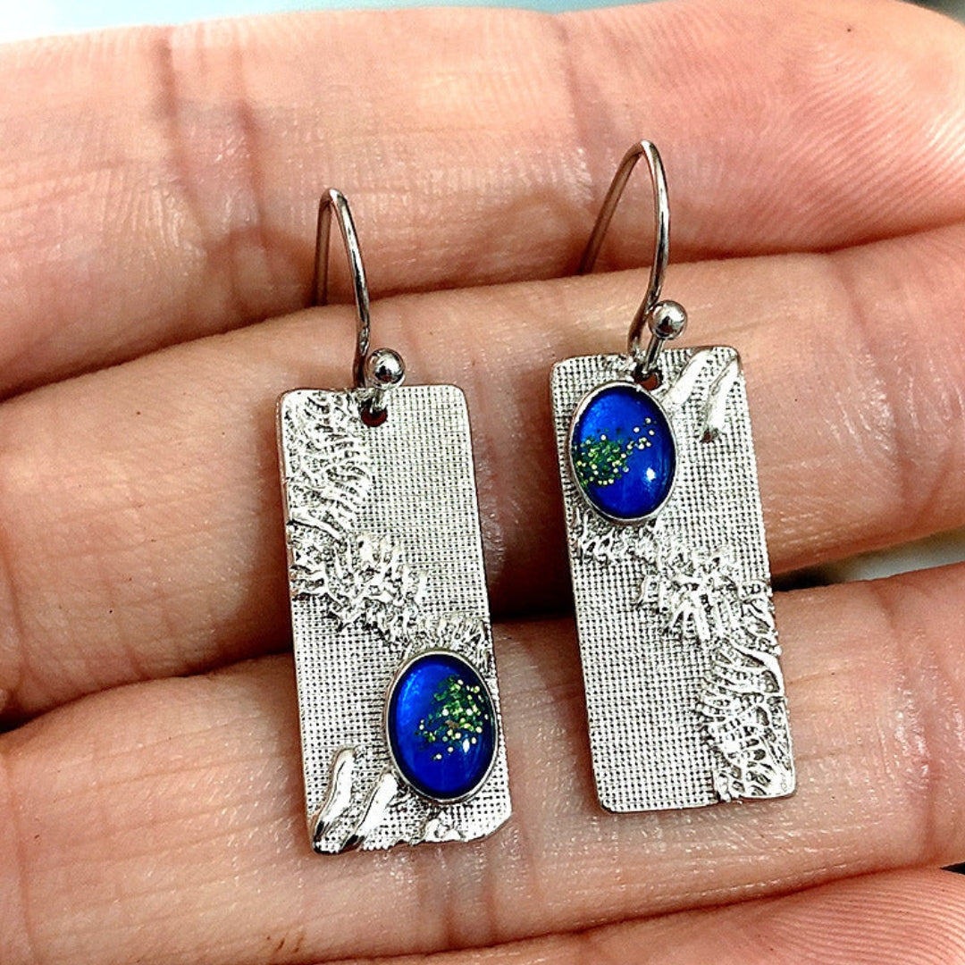 Boucles d’oreilles pendantes argent cristal bleu – Lila