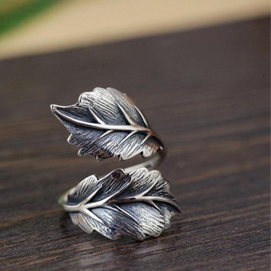 Bague ajustable feuille texturée argent oxydé – Lila