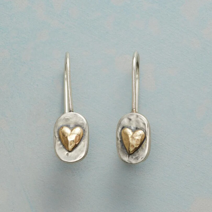 Boucles d'Oreilles Argentées avec Cœur Doré Vintage
