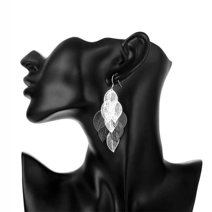Boucles d'oreilles pendantes en feuilles plaquées argent