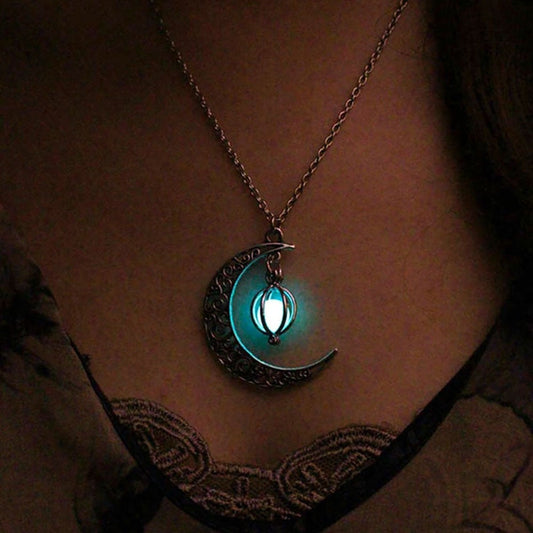 Pendentif croissant de lune argenté lumineux – Lila