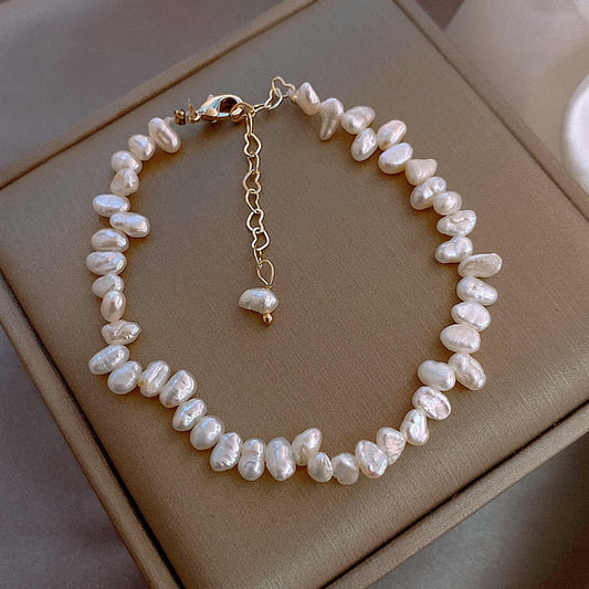 Bracelet perles irrégulières blanc plaqué or – Lila