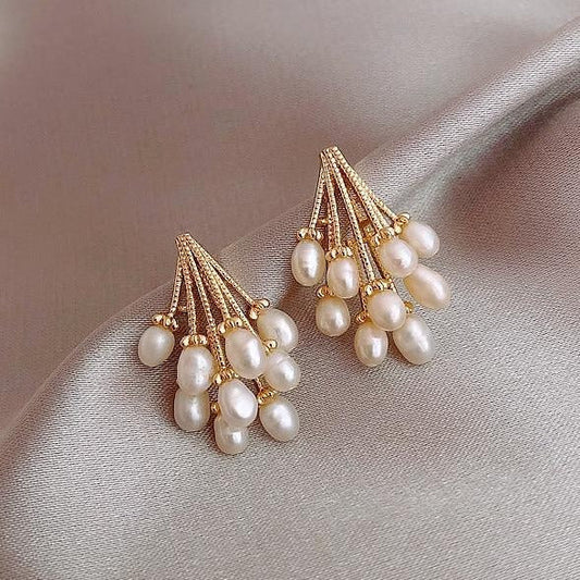 Boucles d’oreilles pendantes perles goutte or – Lila