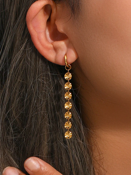Boucles d’oreilles pendantes disques dorés – Lila