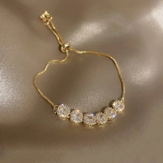 Bracelet ajustable or cristaux ronds – Léo