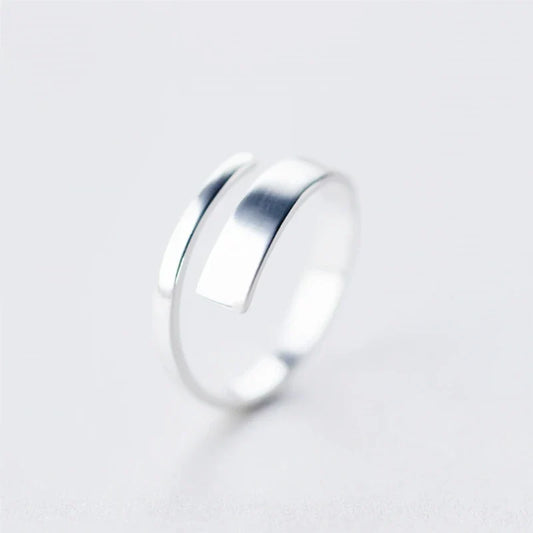 Bague ouverte minimaliste lisse argent – Léo