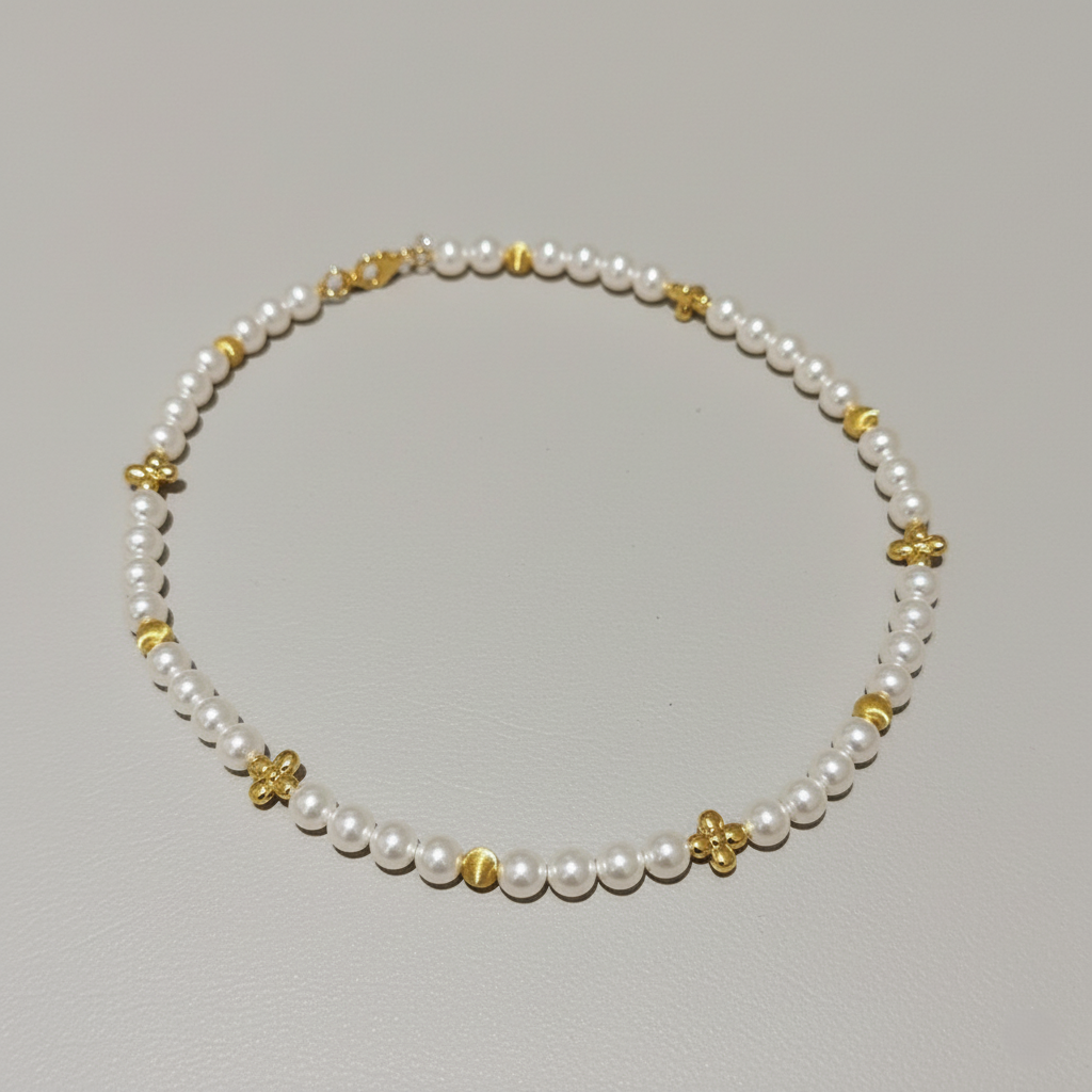Collier de perles à trèfle à quatre feuilles