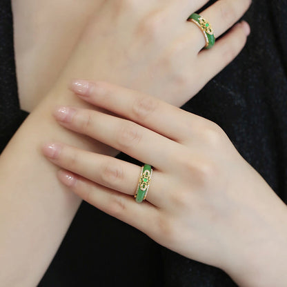 Bague plaqué or calcédoine verte motifs dorés – Léo