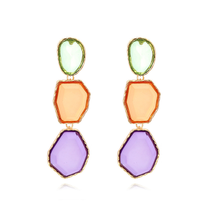Boucles d'oreilles géométriques carrées avec pierres naturelles plaqué or