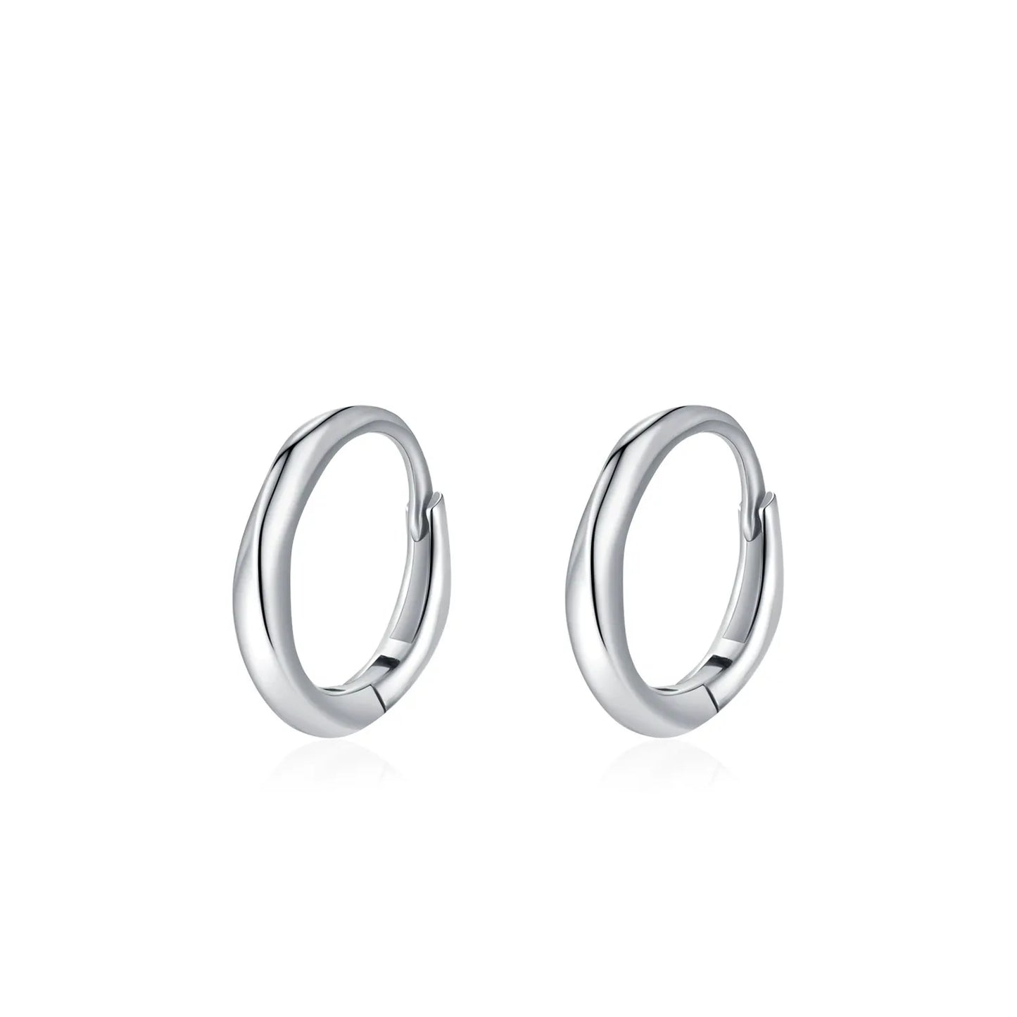 Créoles miniatures ondulées argent – Lilou