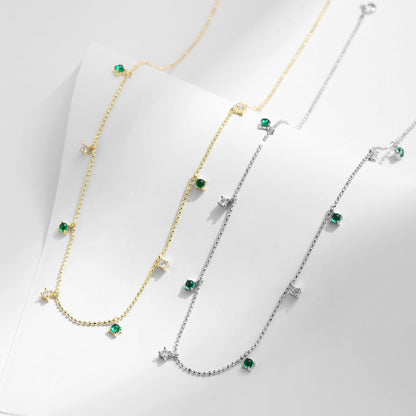 Collier chaîne fines perles vertes blanc – Lila