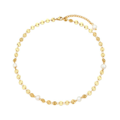 Collier maillons dorés perles blanches irrégulières – Liora