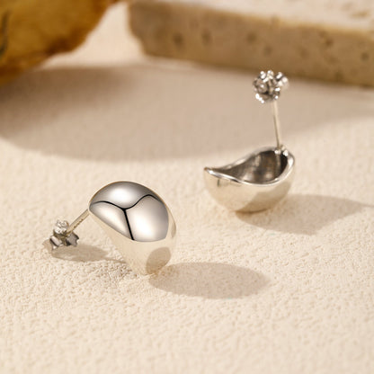 Clous d’oreilles arrondis argent – Léo