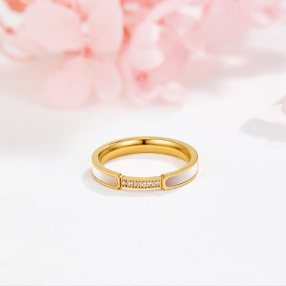 Bague métal doré perles cristaux – Léa