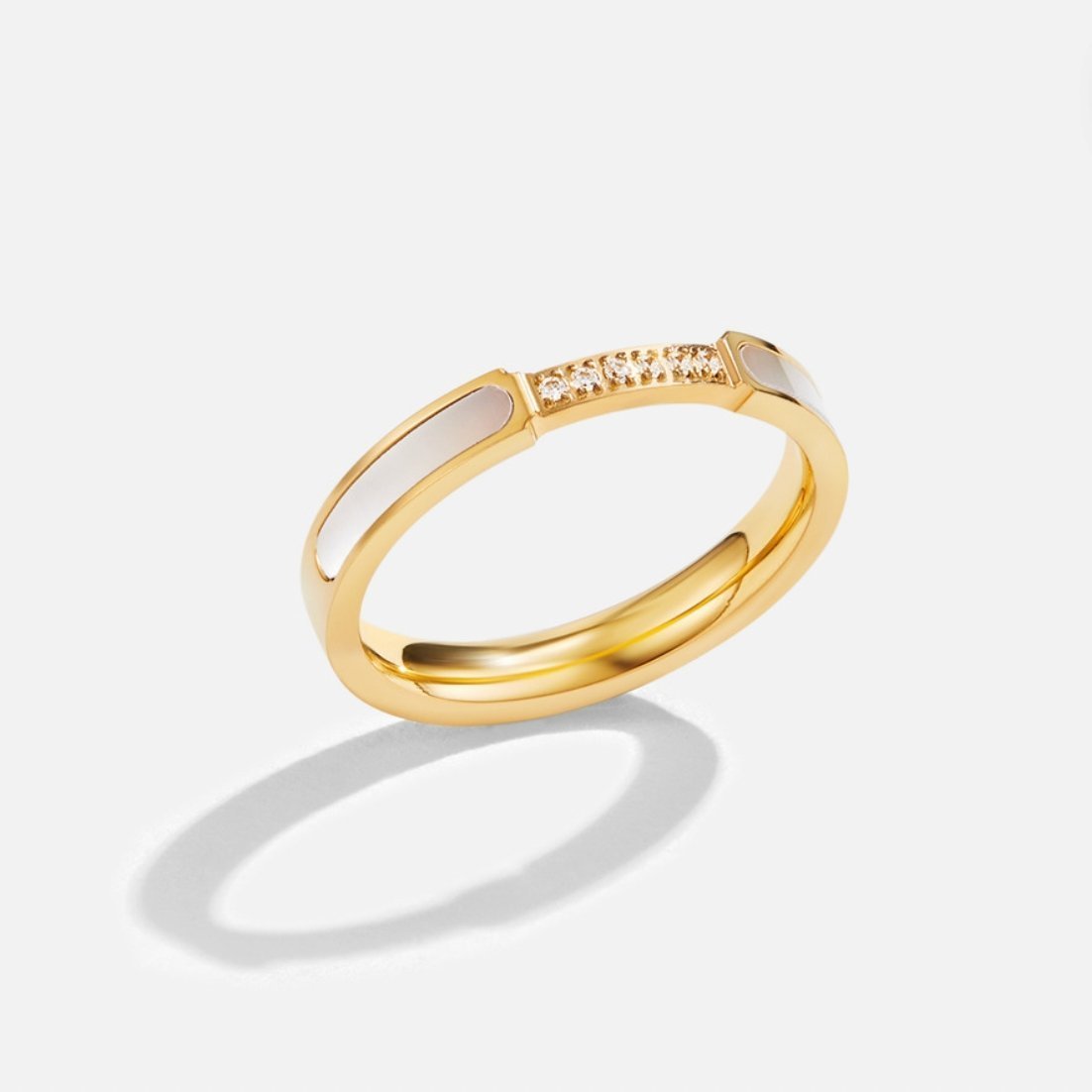 Bague métal doré perles cristaux – Léa