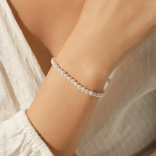 Bracelet perles blanches minimaliste élastique – Lila