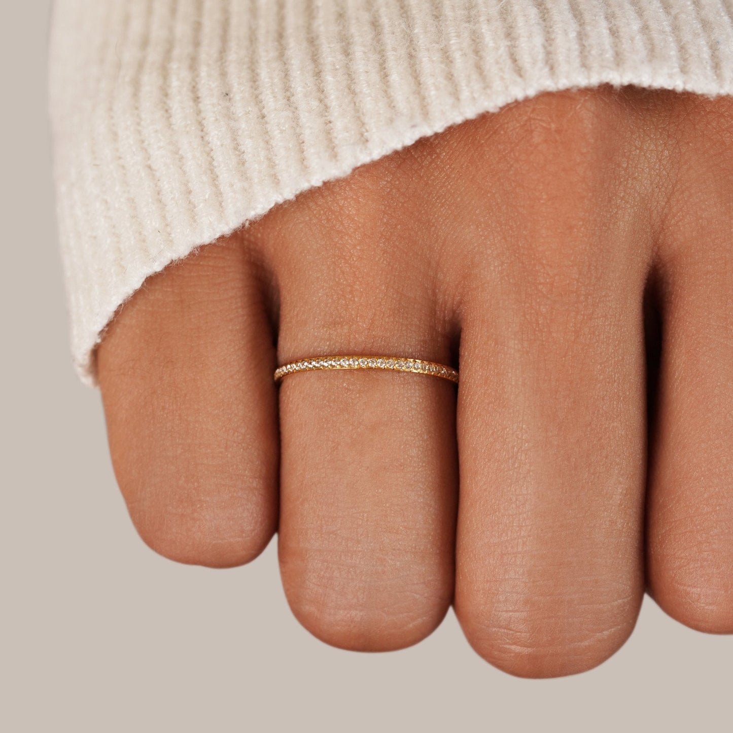 Bague fine or cristaux clairs – Lise