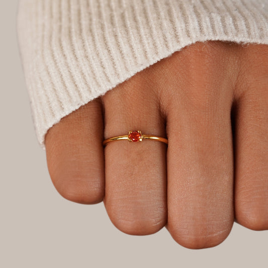 Bague or pierre rouge centrale – Lila
