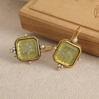 Boucles d’oreilles vintage perles vertes dorées