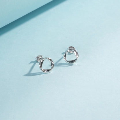 Clous d’oreilles cercle ouvert argent – Lise