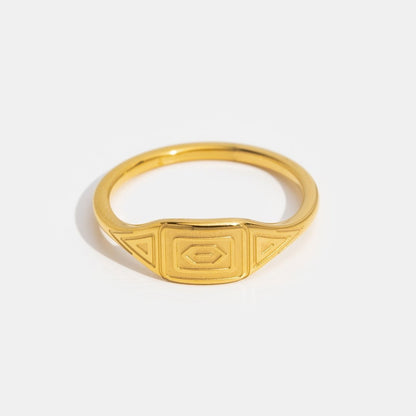 Bague géométrique relief plaqué or – Lise