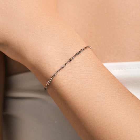 Bracelet fin maillons rectangulaires argent – Yara