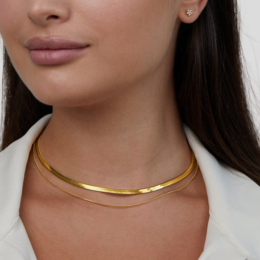 Collier plastron lisse double – Lise