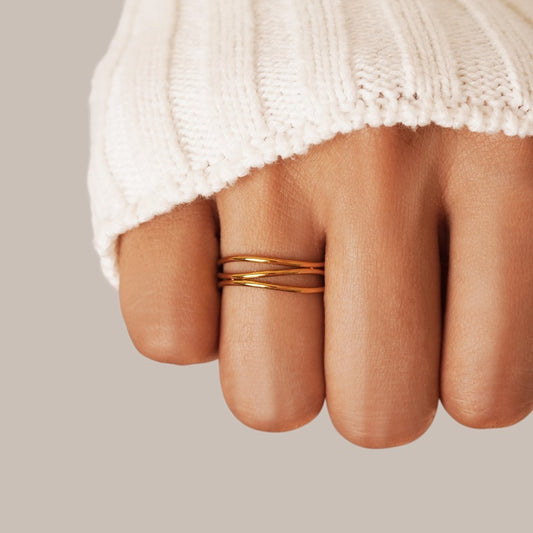 Bague anneaux fins entrelacés Or – Lise